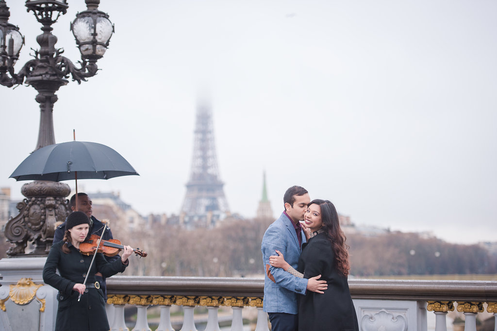 Surprise Proposal at Pont Alexandre III - with violinist! - Pictours ...