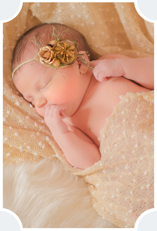 Newborns Gallery - Pictours Paris