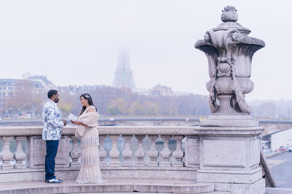 Wintry elopement - Pont Alexandre III - Pictours™ Paris Photography