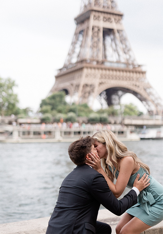 Paris Proposal Lindsey Larson Pictours Paris